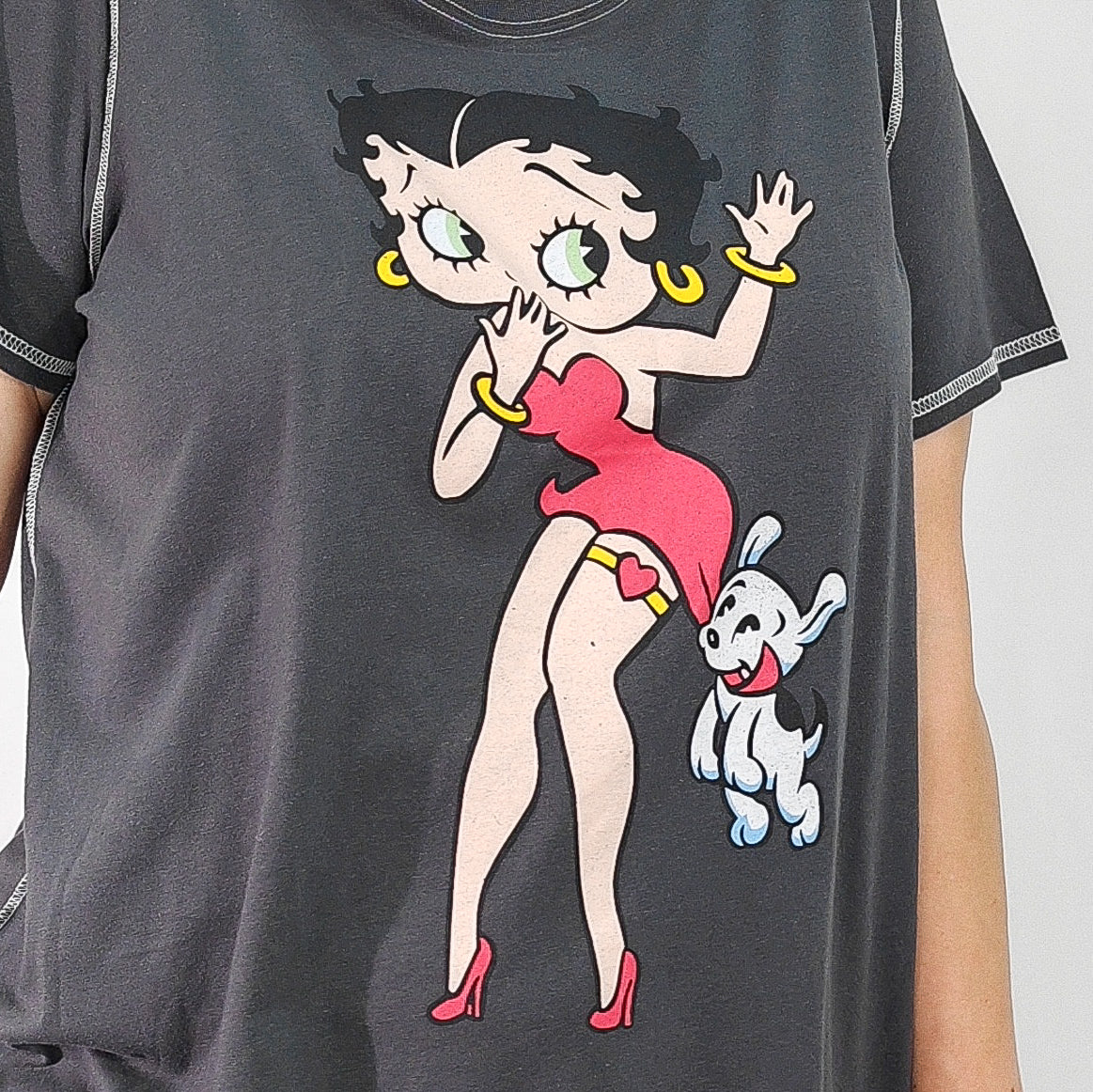 Betty TShirt