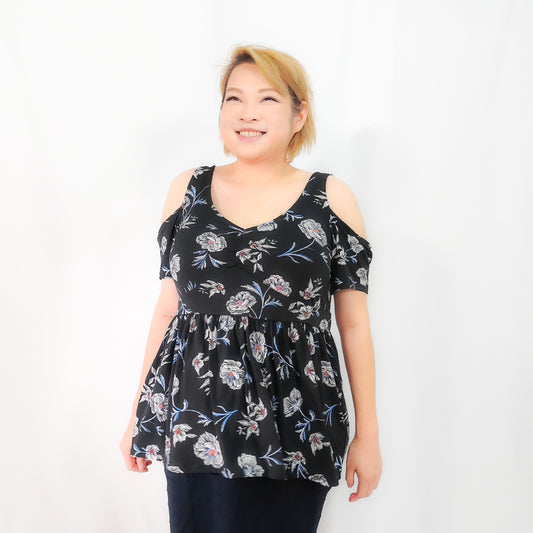 RAVEN Cold Shoulder Flora Top